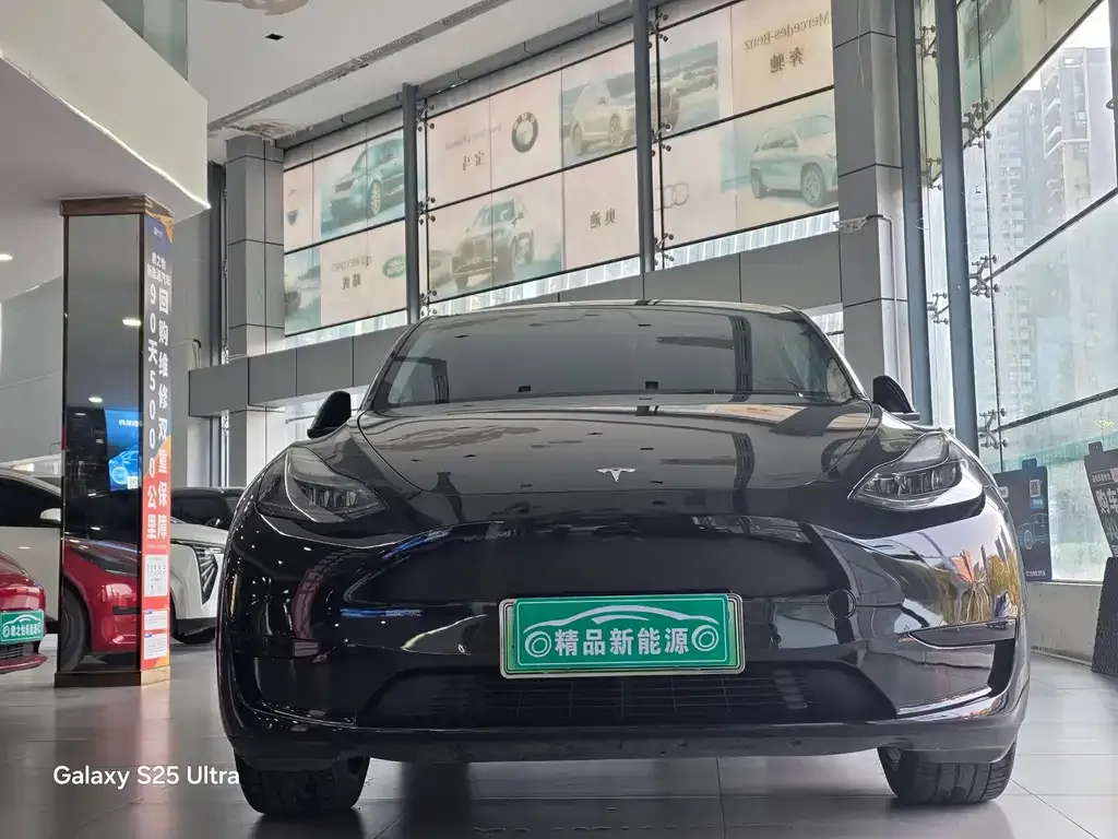 Tesla Model Y 2022 из CN, фото 3