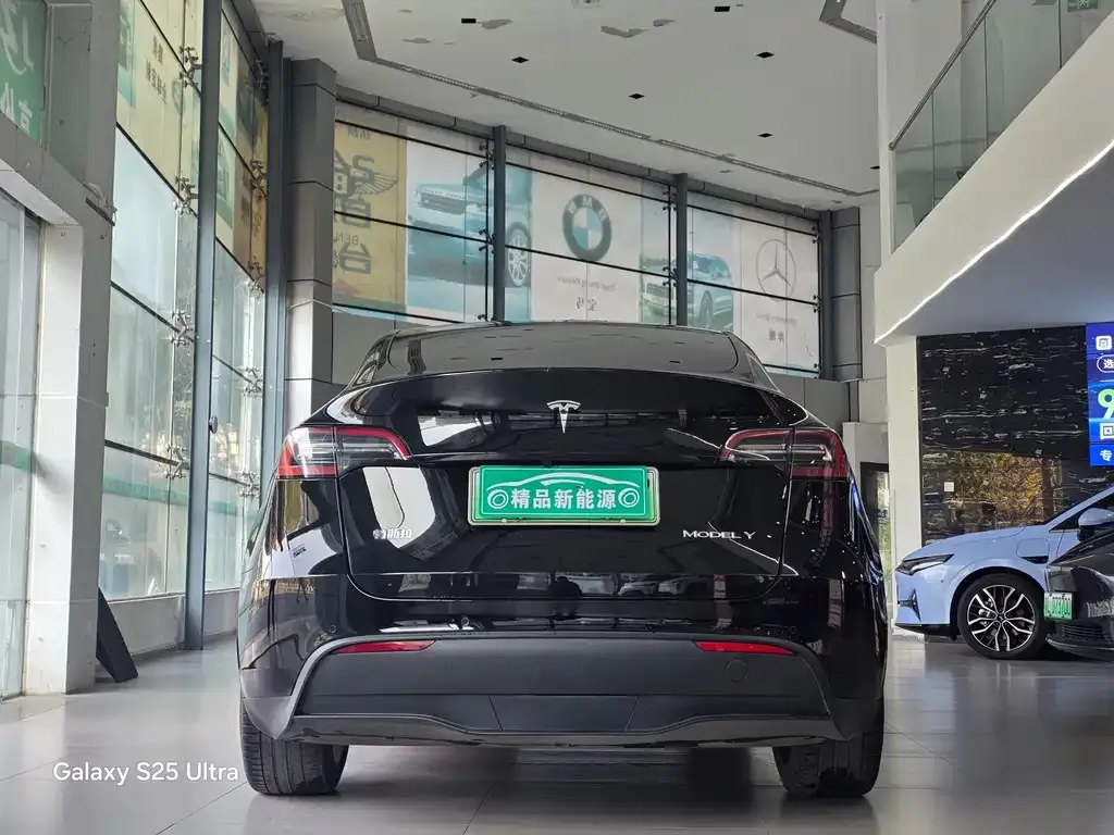 Tesla Model Y 2022 из CN, фото 5