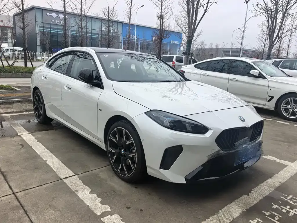 BMW 2 Series 2025 из CN, фото 6