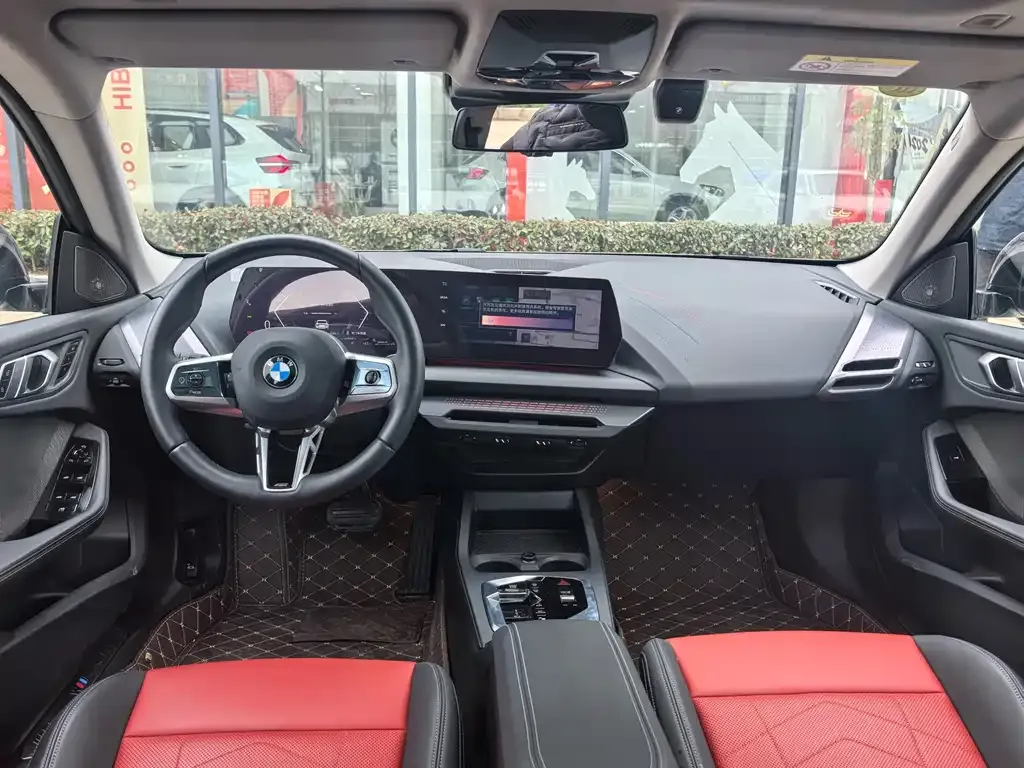 BMW 2 Series 2025 из CN, фото 9
