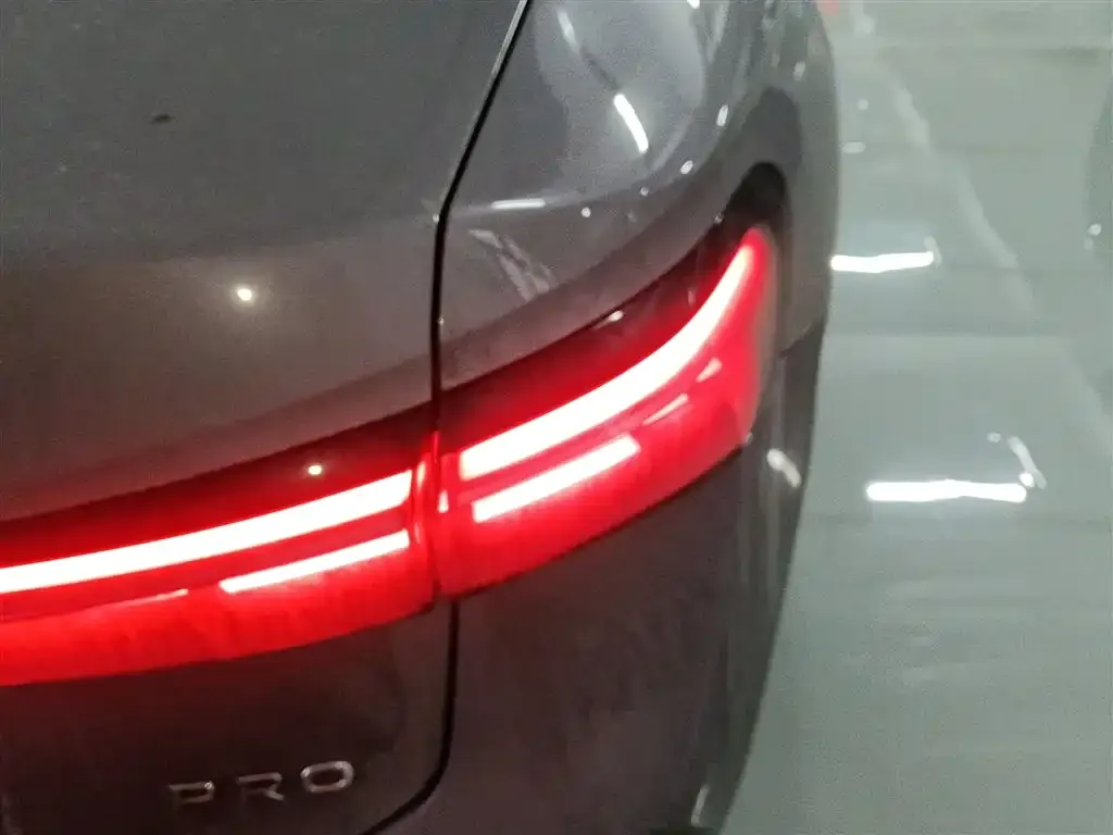 Volkswagen Passat 2025 из CN, фото 7