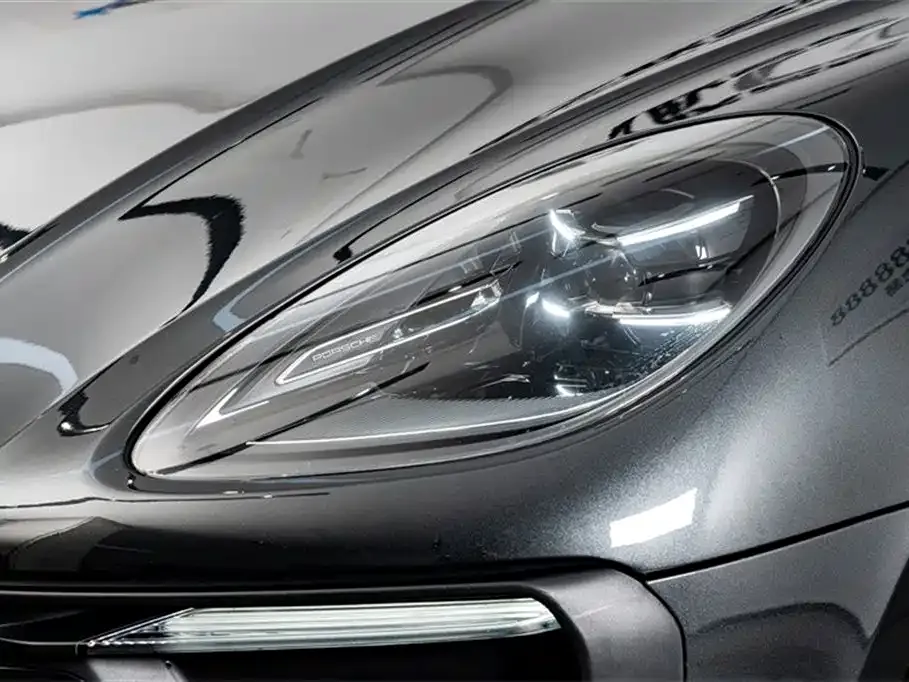 Porsche Macan — фото 10