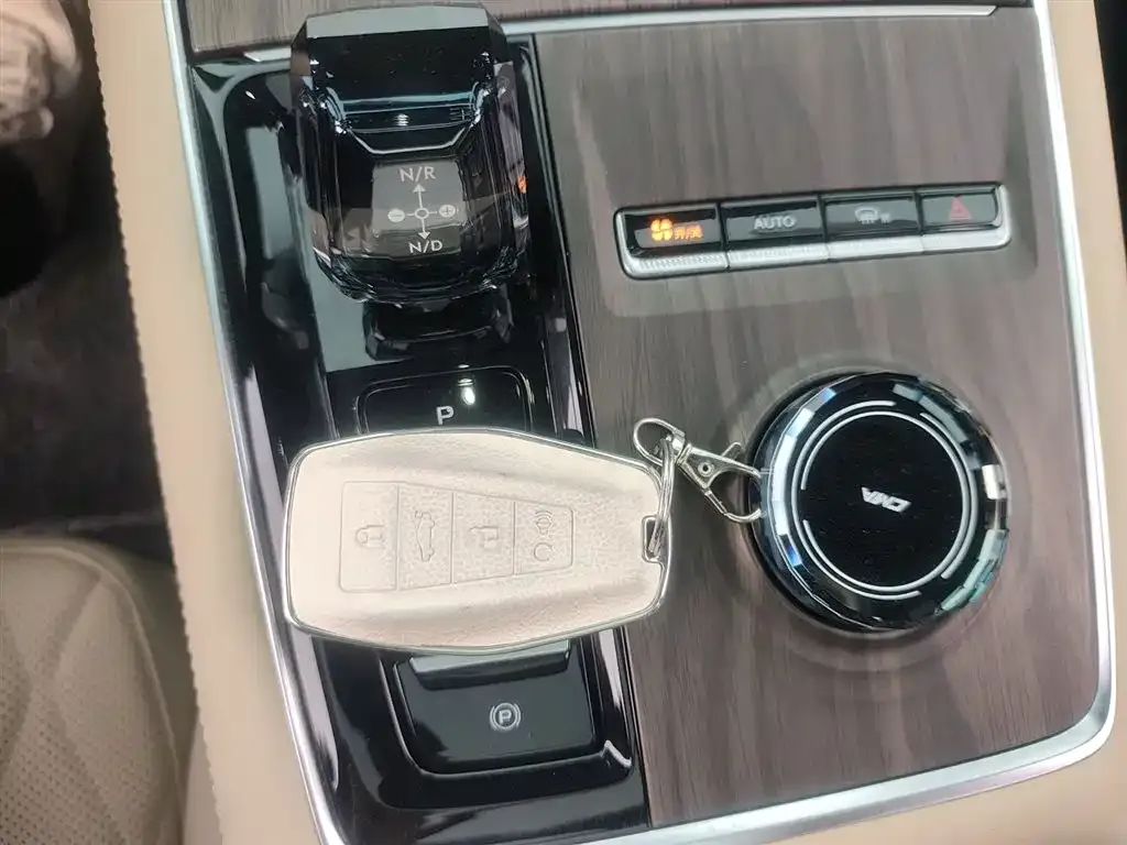 Geely Xingyue L 2025 из CN, фото 4