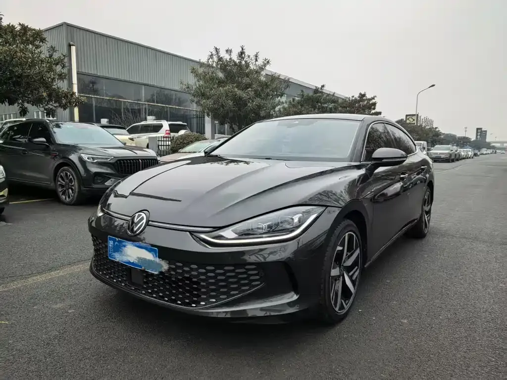 Volkswagen Lamando 2023 из CN, фото 1