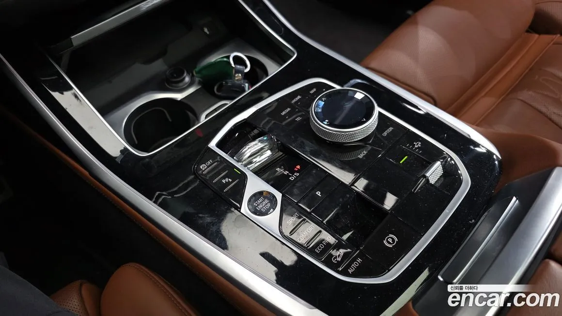 BMW X7 — фото 9