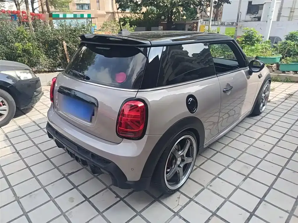 MINI Cooper (3-door) 2023 из CN, фото 10