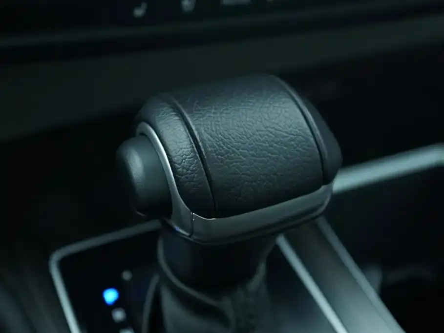 Toyota Granvia 2024 из CN, фото 6
