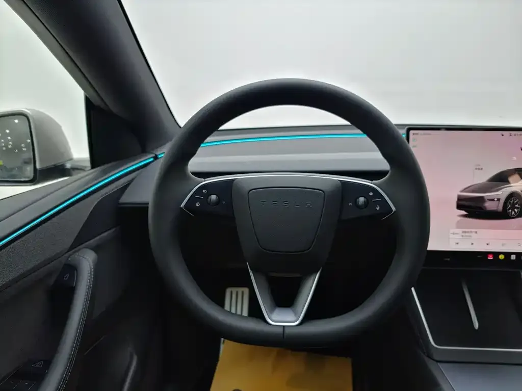 Tesla Model Y L 2025 из CN, фото 4