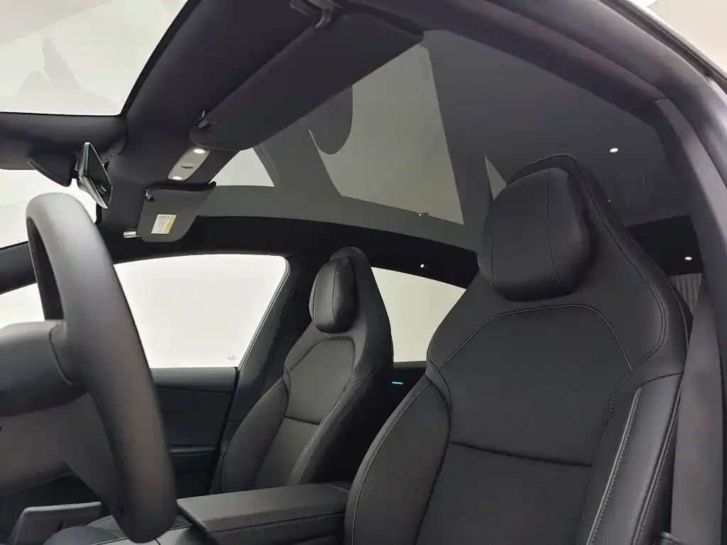 Tesla Model Y L 2025 из CN, фото 9