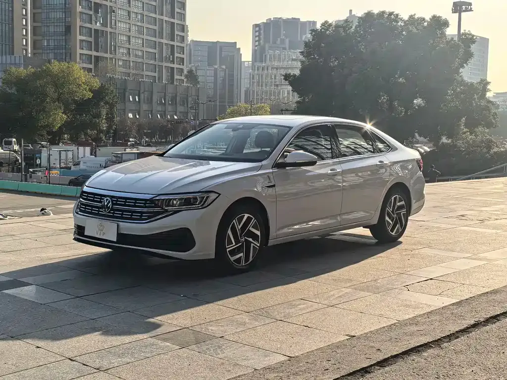 Volkswagen Sagitar 2023 из CN, фото 1