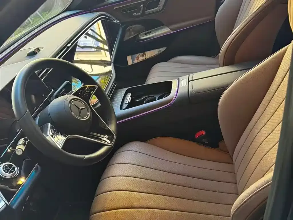 Mercedes-Benz E-Class 2025 из CN, фото 6