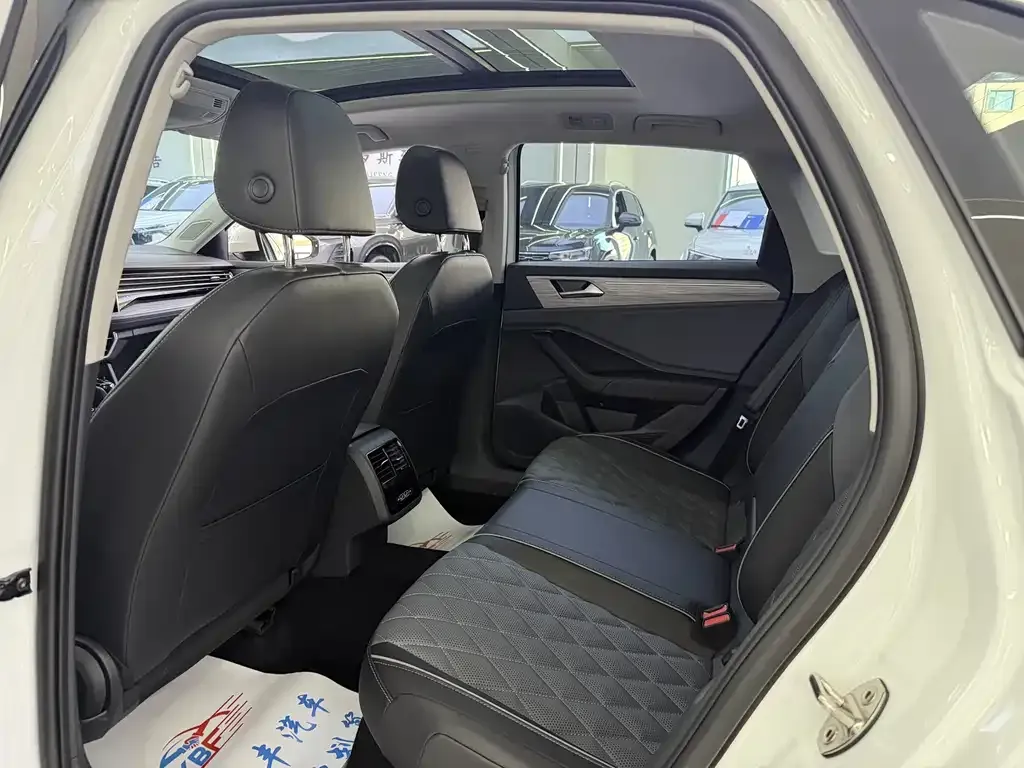 Volkswagen Sagitar 2024 из CN, фото 5