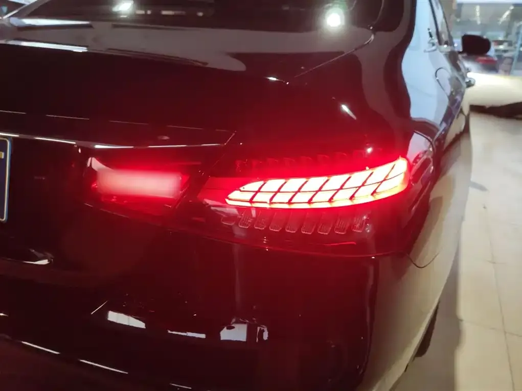 Mercedes-Benz E-Class 2022 из CN, фото 2