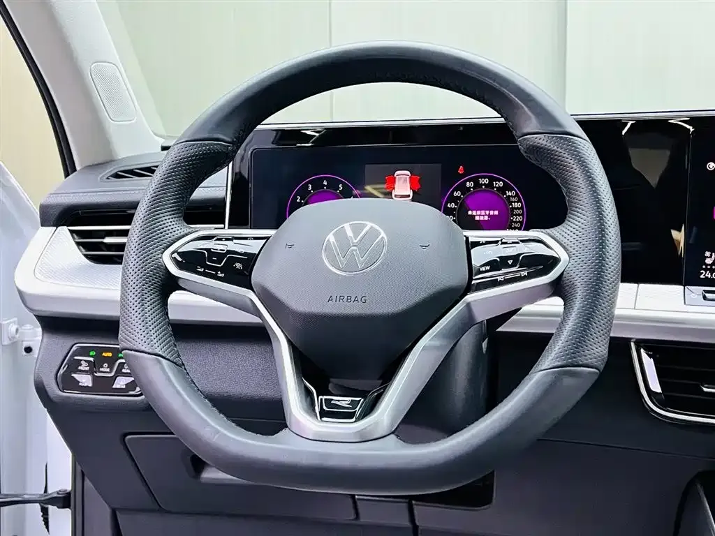 Volkswagen Tavendor 2023 из CN, фото 10