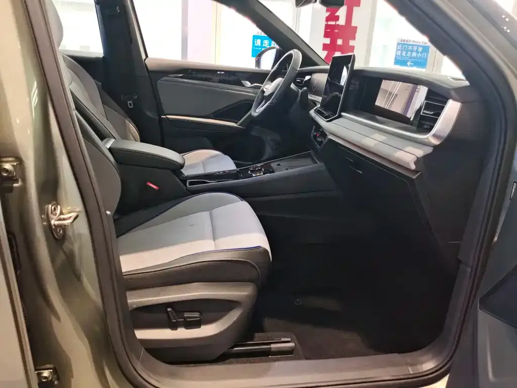 Volkswagen Tayron 2025 из CN, фото 3