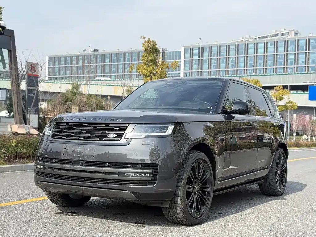 Land Rover Range Rover — фото 1