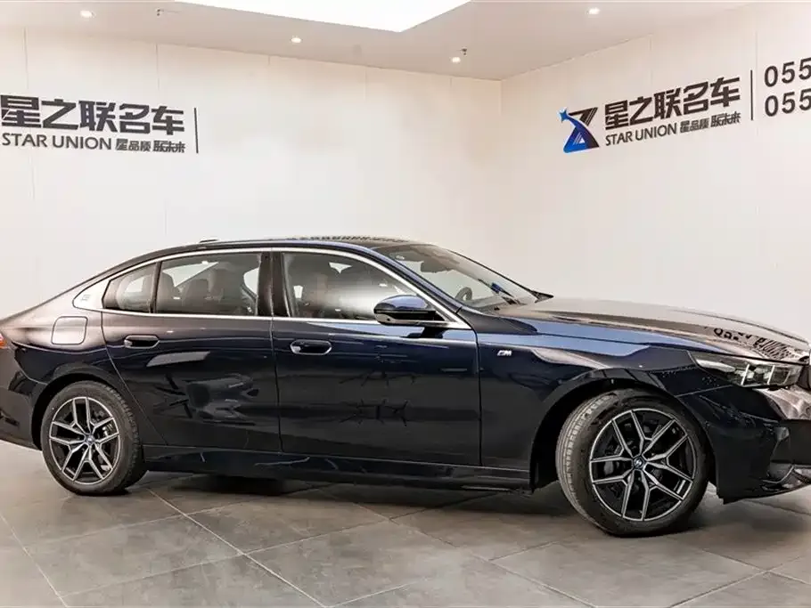 BMW i5 2025 из CN, фото 8