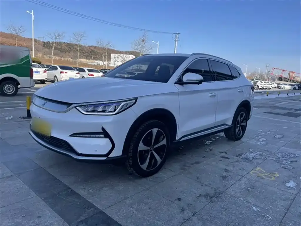 BYD PLUS New Energy — фото 4