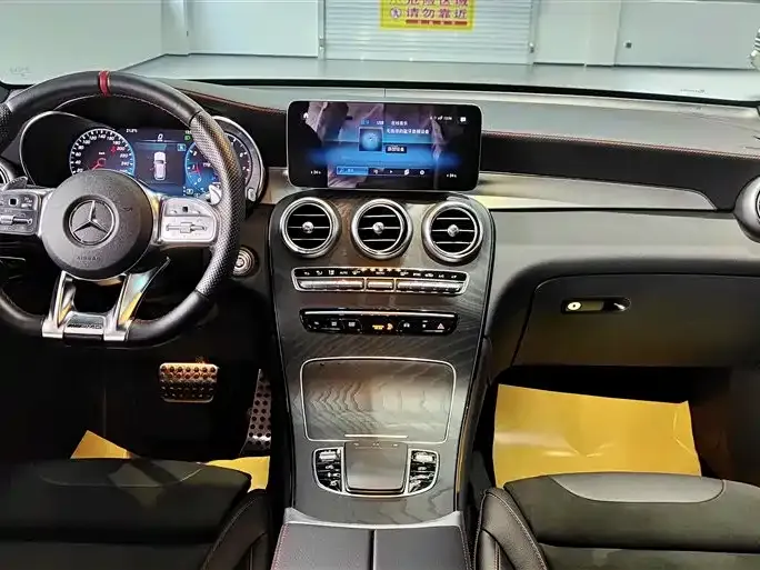 Mercedes-Benz GLC AMG — фото 3