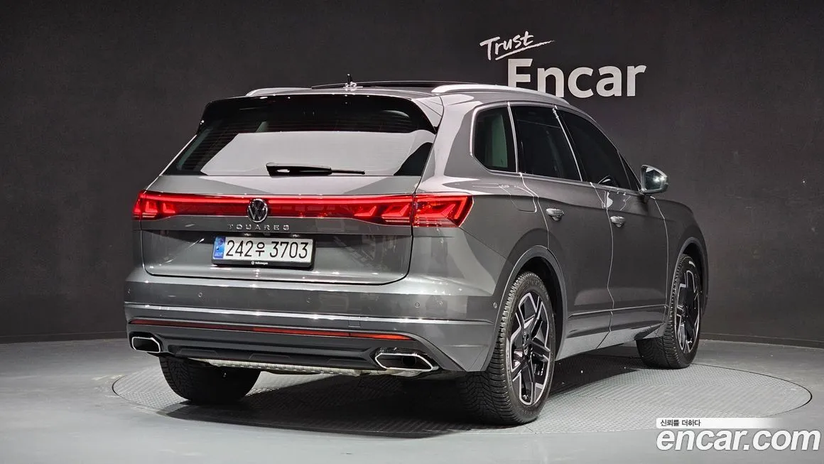 Volkswagen Touareg 2024 из KR, фото 3