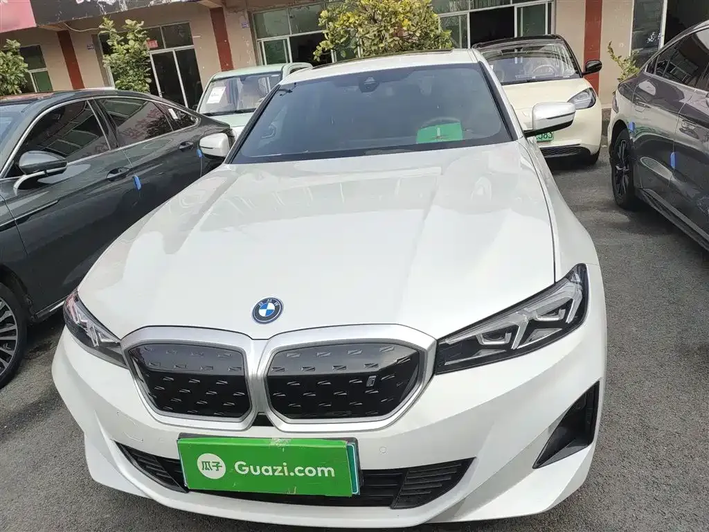BMW i3 2023 из CN, фото 2