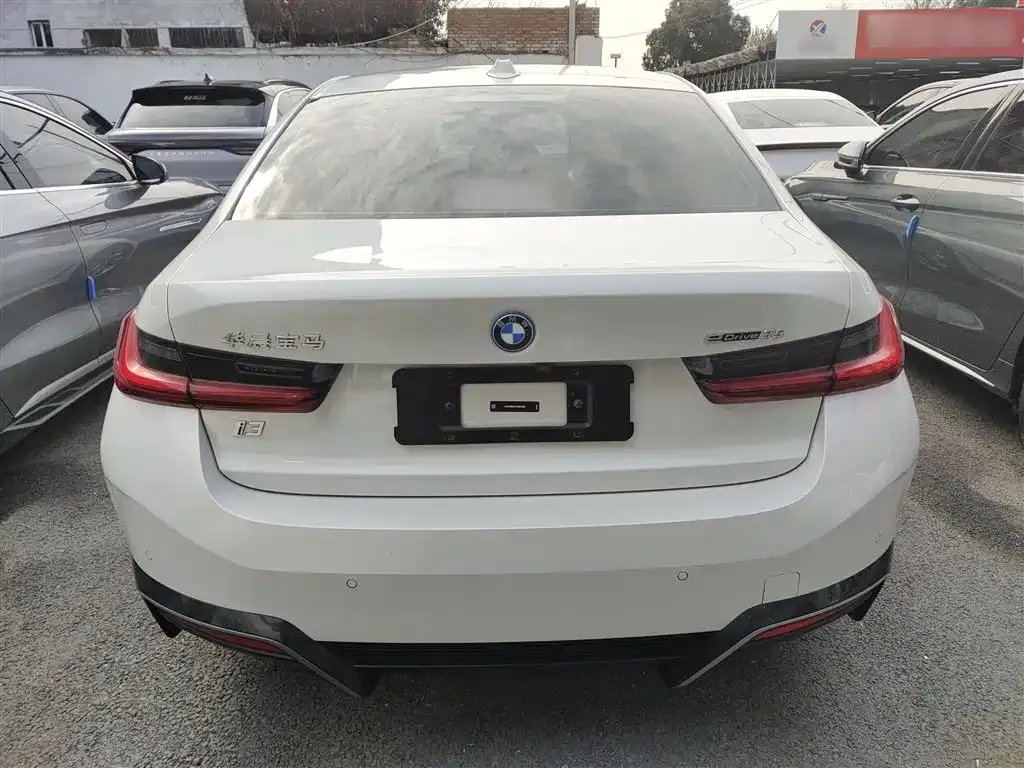 BMW i3 2023 из CN, фото 9