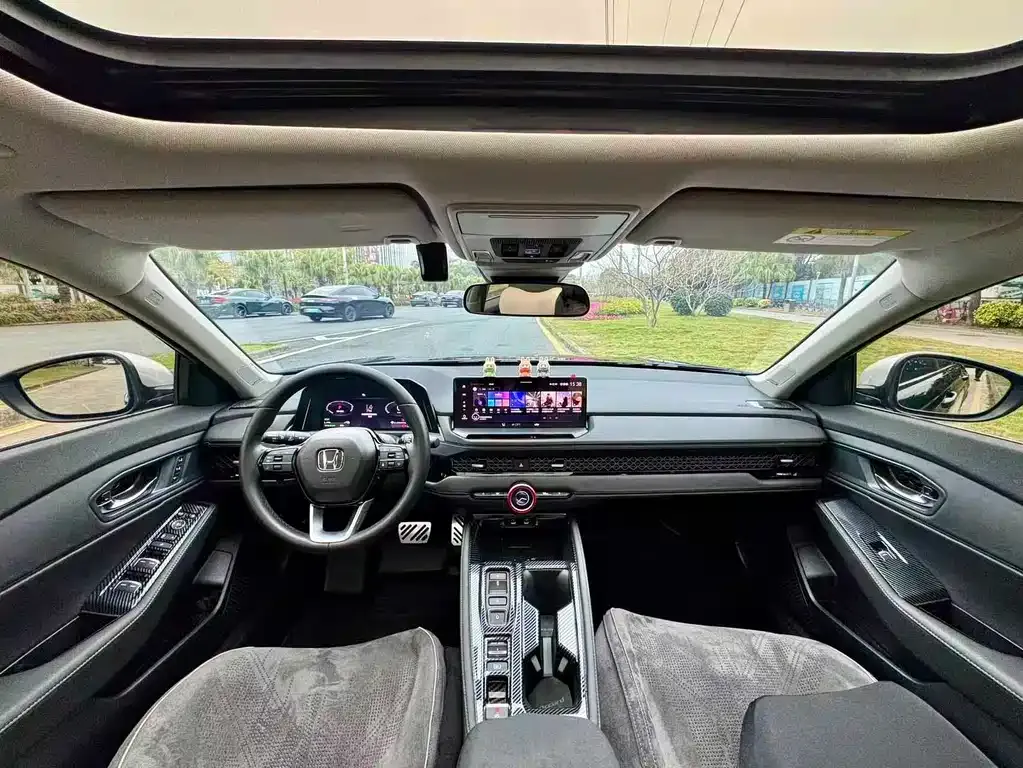 Honda Accord New Energy 2025 из CN, фото 7