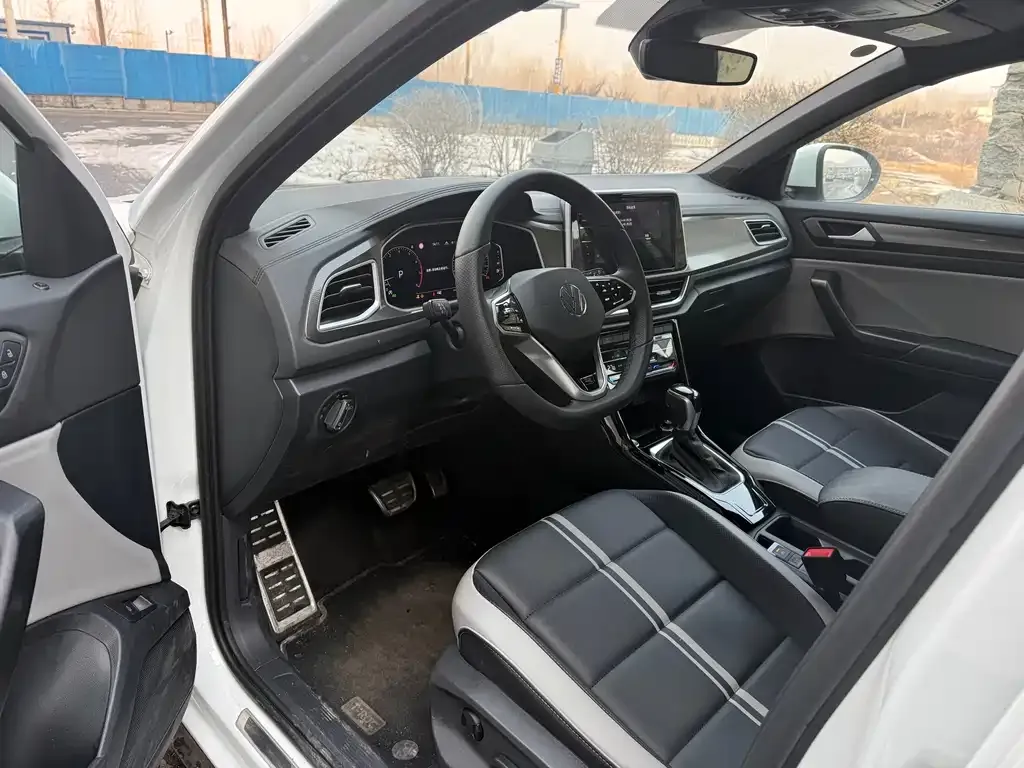 Volkswagen T-Roc 2025 из CN, фото 4
