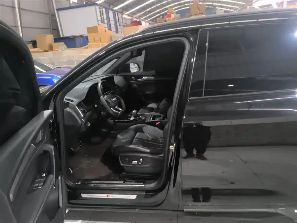 Audi Q5L 2024 из CN, фото 3