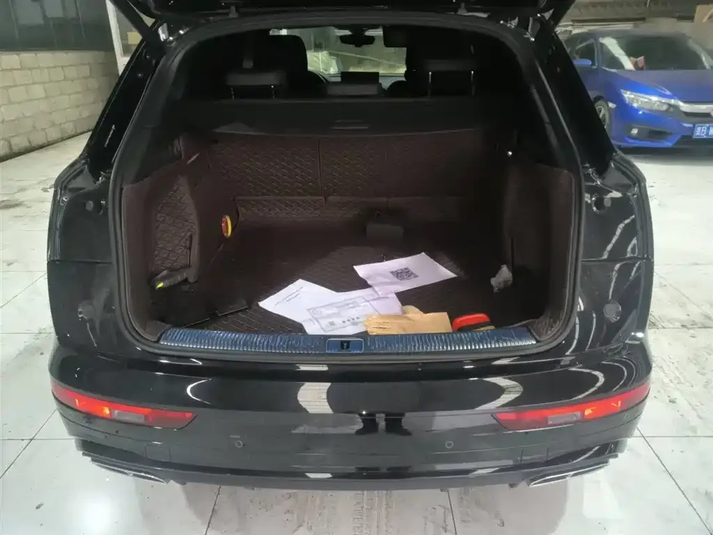 Audi Q5L 2024 из CN, фото 8