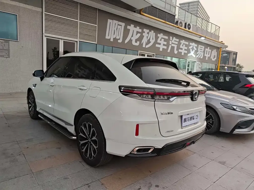 Honda UR-V 2024 из CN, фото 9