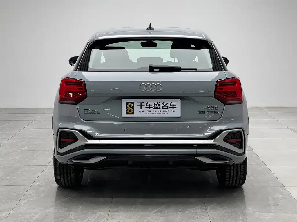 Audi Q2L 2024 из CN, фото 2