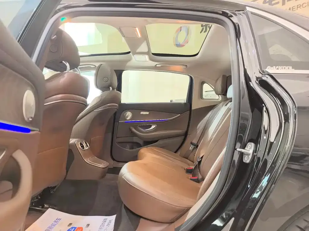 Mercedes-Benz E-Class 2021 из CN, фото 10