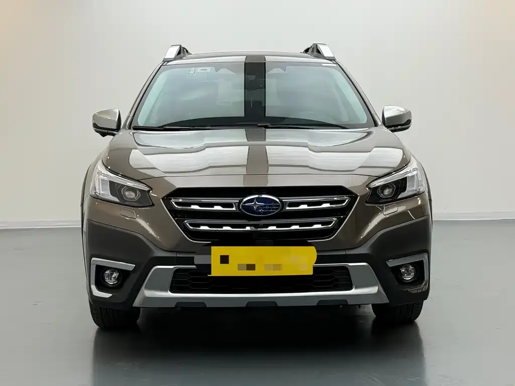 Subaru Outback — фото 6