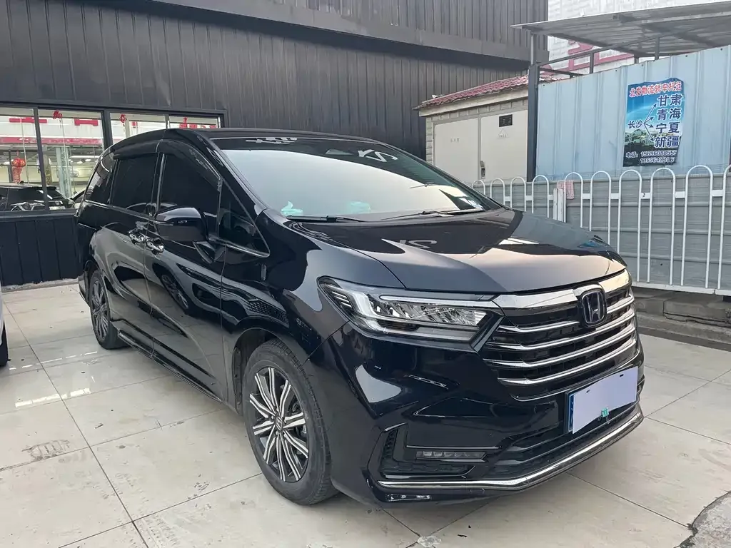 Honda Odyssey 2023 из CN, фото 4