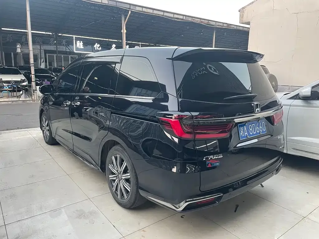 Honda Odyssey 2023 из CN, фото 6