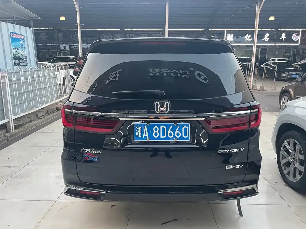 Honda Odyssey 2023 из CN, фото 3