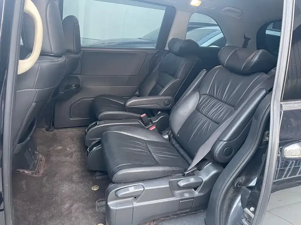 Honda Odyssey 2023 из CN, фото 2