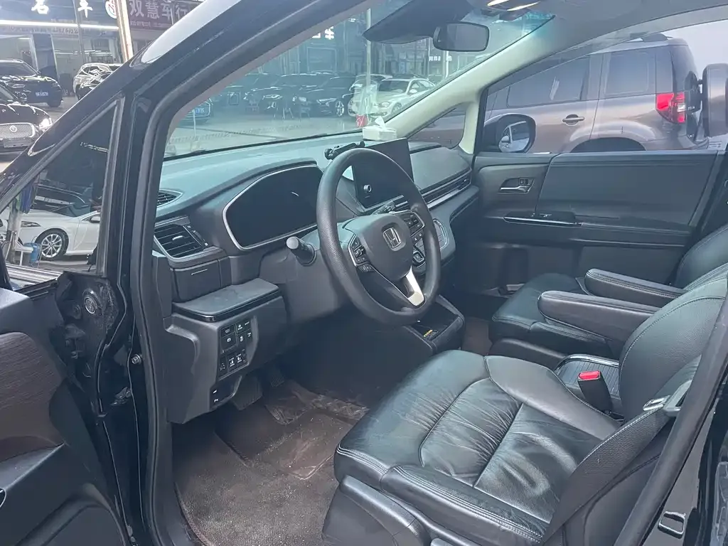 Honda Odyssey 2023 из CN, фото 9