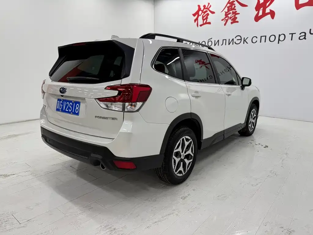 Subaru Forester 2021 из CN, фото 5