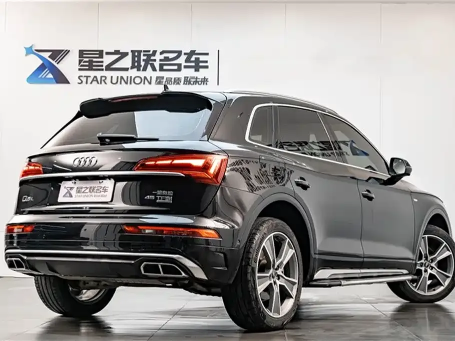 Audi Q5L 2021 из CN, фото 5