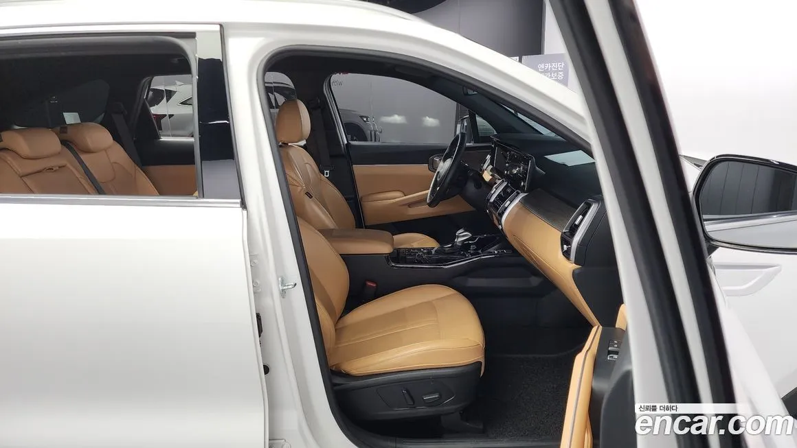 Kia Sorento — фото 4