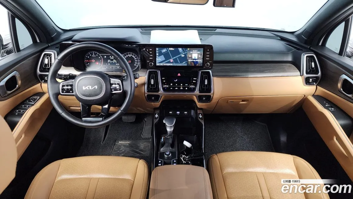 Kia Sorento — фото 9