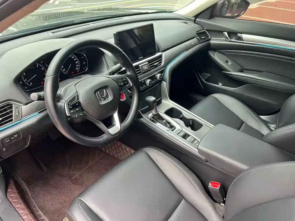 Honda Accord — фото 2
