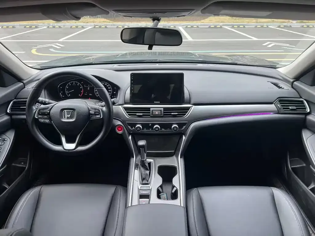 Honda Accord — фото 4