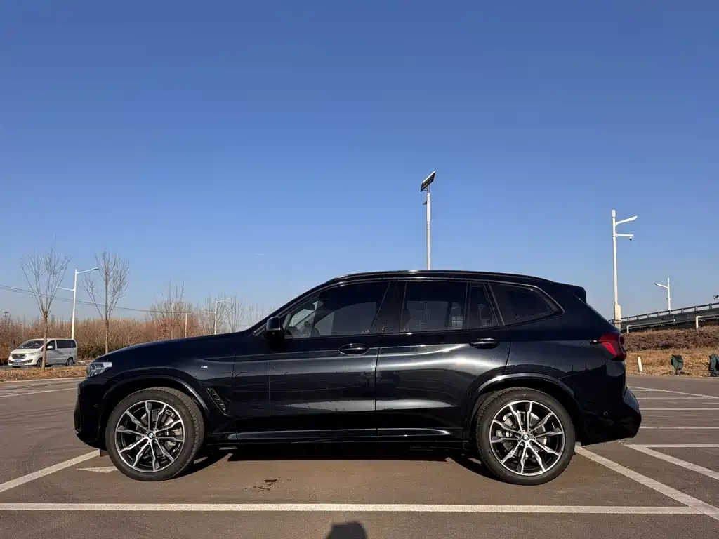 BMW X3 2023 из CN, фото 2