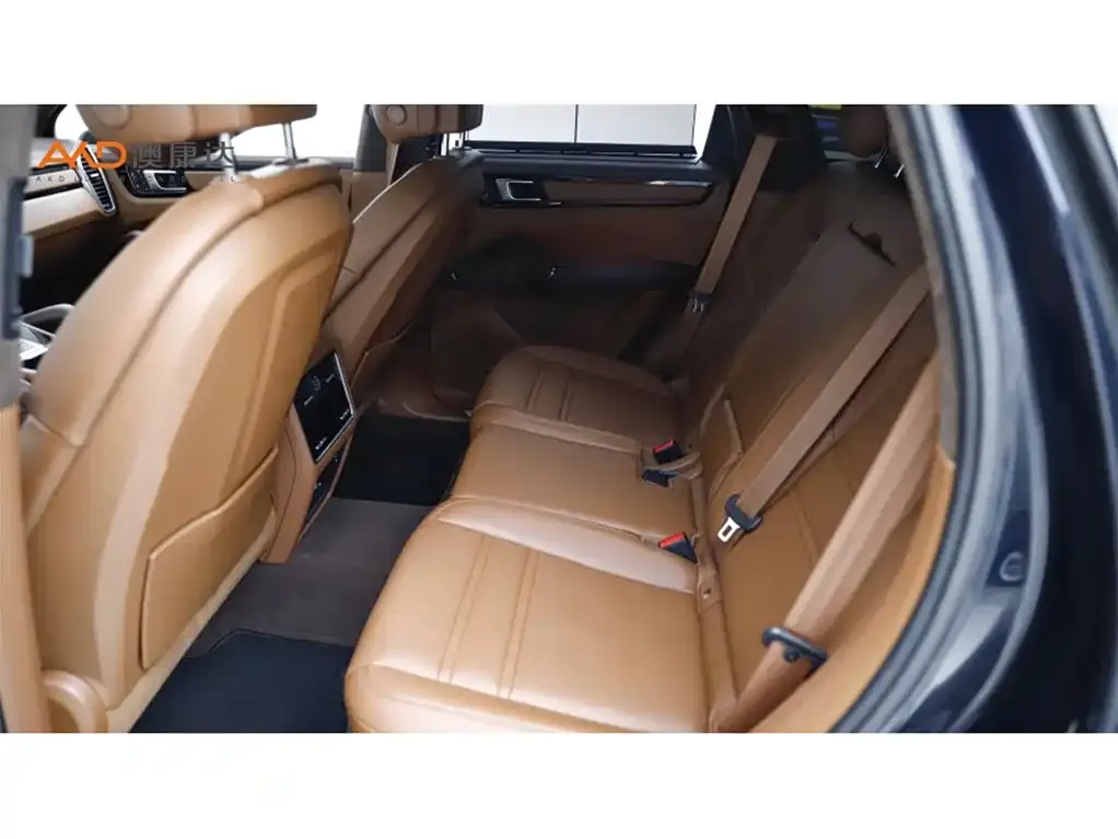 Porsche Cayenne 2023 из CN, фото 7