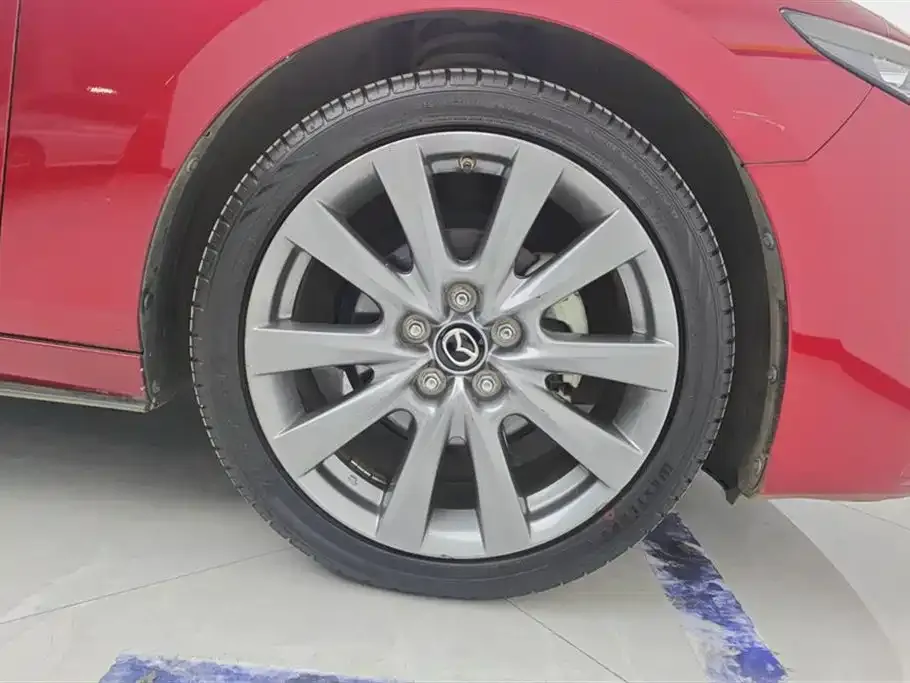 Mazda 3 Axela 2023 из CN, фото 4