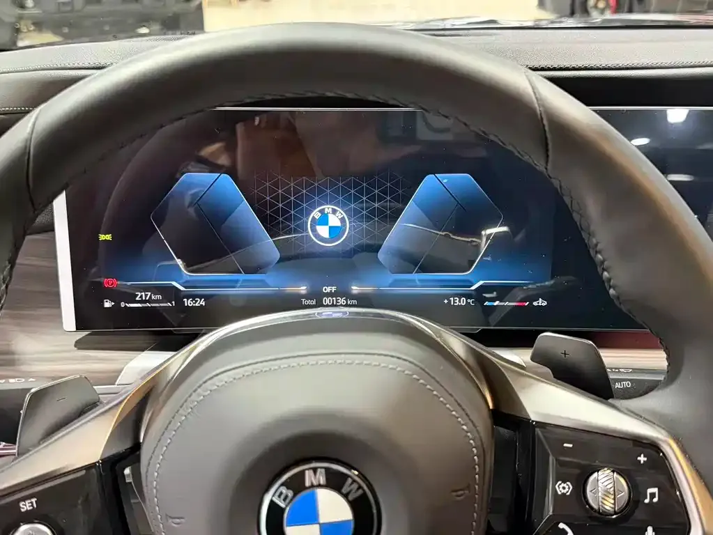 BMW 7 Series 2026 из CN, фото 9