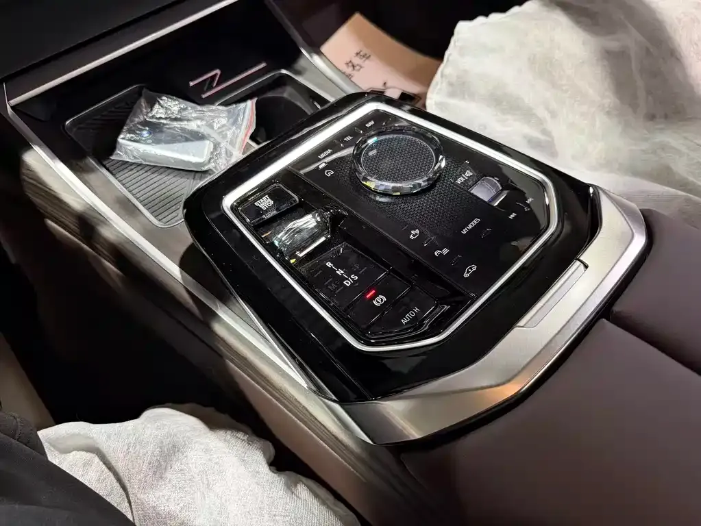 BMW 7 Series 2026 из CN, фото 6